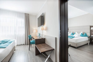 hotel_bomonti_nuernberg_west_oberasbach_playmobil_nuernberg_connecting-doors hotel_bomonti_nuernberg_west_oberasbach_playmobil_nuernberg_connecting-doors